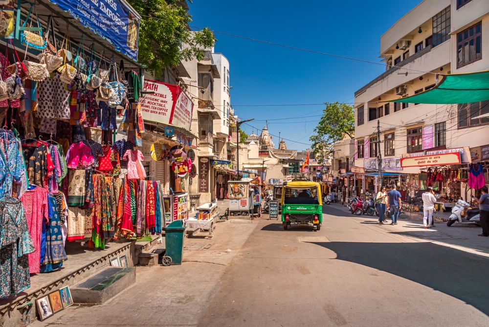 Udaipur,,India,-,March,30th,2023:,Streets,Of,Main,Market